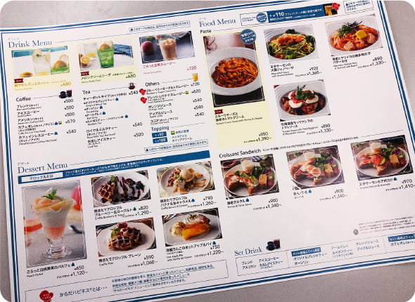 メニュー素材を、石灰石を主原料とした土に還る素材へ切り替えを行っています。
